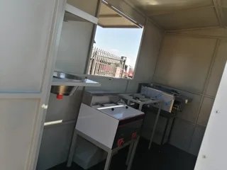Mobile kitchen