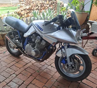 1100 Suzuki katana
