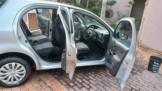 2015 Toyota Etios Hatchback