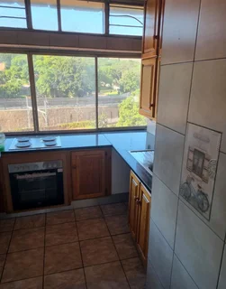 2 bedrooms available in a 4 bed ap