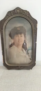 Antique Bubble Frames