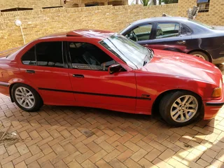 Bmw E36 325i. 1993. With sunroof