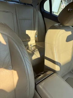 2011 Jaguar XF Sedan