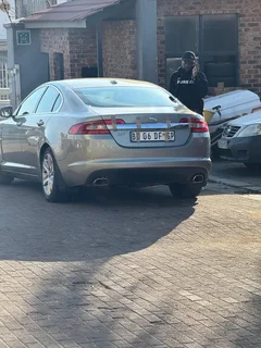 2011 Jaguar XF Sedan