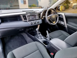 Toyota Rav4 2.0 GX, FSH