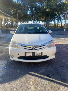 Toyota Etios XS/Sprint