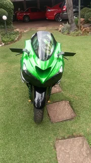 Kawasaki zzr 1400 2021
