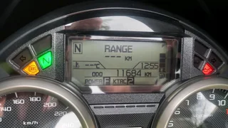 Kawasaki zzr 1400 2021