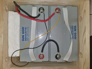 Inverter batteries and box