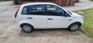Ford Figo 1.4 2012