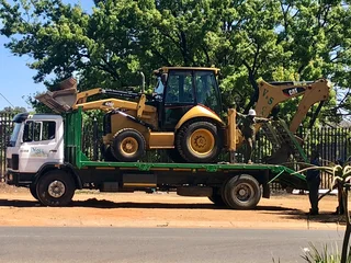 TLB en; Grader te Huur