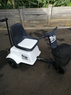 Golf Car     Single seater.   Sports equipment .