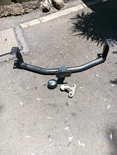 Tow Bar    for older Corolla
