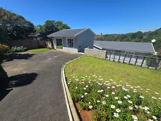 3 Bedroom House with 1 Bedroom Flatlet