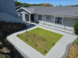 3 Bedroom House with 1 Bedroom Flatlet