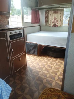 1977 - Ad posted by Charl Urquhart