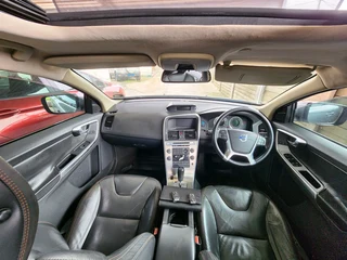 2010 Volvo XC60 D5 Automatic Stripping for spares