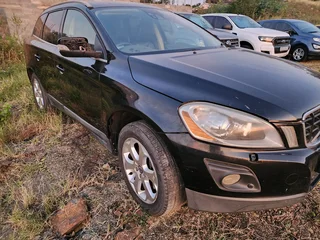 2009 Volvo XC60 3.0T Auto AWD Stripping for spares