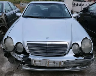 2002 Mercedes E270 CDI Auto Stripping for spares
