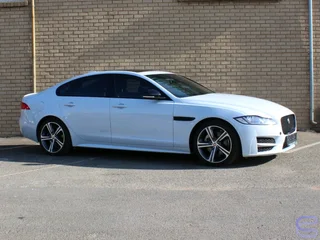2017 Jaguar XF 25t R-Sport Stripping for spares