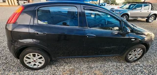 2010 Punto 1.4 16v emotion Stripping for parts