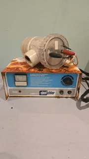 Chlorinator and cell