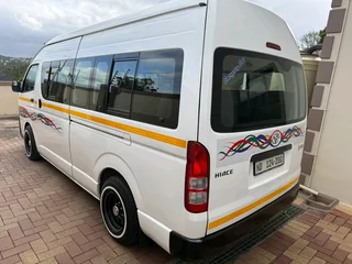 2021 Toyota Hiace 2.5 D4D 15 seater