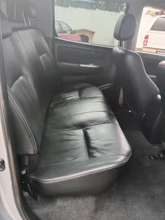 2015 Toyota Hilux D/Cab 3.0 D4D auto legend 45