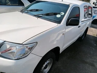 2014 Toyota Hilux 2.5 D4D with aircon