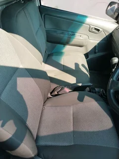 2014 Toyota Hilux 2.5 D4D with aircon