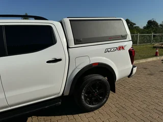 4/5 standard Navara Black mags for sale