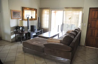 R4700 - Ad posted by Lambertus Dormehl