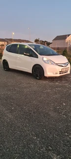 2012 Honda Jazz 1.3 Ivtec Hybrid Automatic (7-spd Cvt) *117 00kms* Long Range 22kms/1l Petrol 179nm