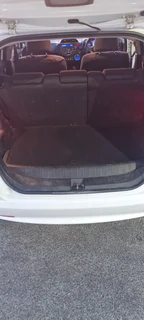 2012 Honda Jazz 1.3 iVTEC HYBRID AUTOMATIC (7-spd CVT) *117 00KMS* long range 22kms/1l petrol 179nm