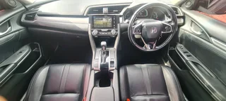 2017 Honda Civic 1.8 iVtec Exec **Automatic paddle shift* 71 000kms