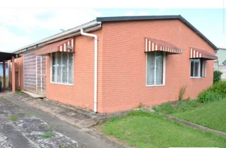 House - Ad posted by Minenhle Ngcobo