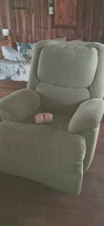 2 x Recliner chairs