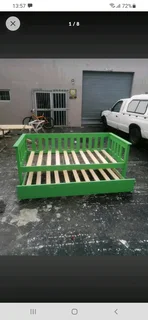 Quality daybed solid pinewood furniture