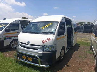 Toyota Quantums For Sale