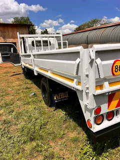 2007 Nissan UD40 For Sale