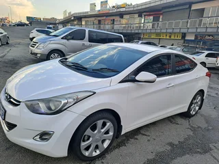 2014 Hyundai Elentra For Sale