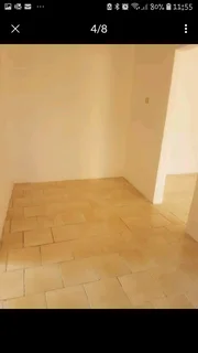 UNIT 11 - CROSSMOOR : OUTBUILDING TO LET