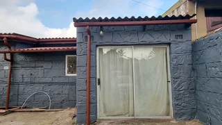 Unit 11 - Crossmoor : Outbuilding To Let