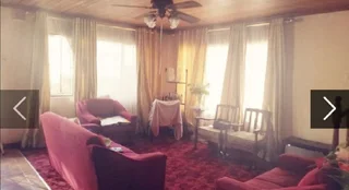 House for sale 2026 special Bottlebrush crescent, Crossmoor, Road 1104.  950k very negotiable