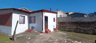 Granny cottage available 30 Jan 26, Bottlebrush Crescent, Crossmoor, Chatsworth, Road 1104, R2900