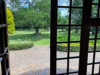 House to rent East Coast R14 000 incl L&amp;W