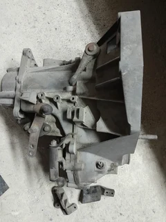 Gearbox for a Fiat Uno 1.1l. Gearbox in working condition . Can be viewed if you want in Charlo.