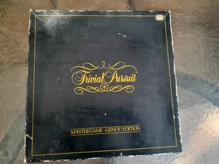 Trivial Persuit game