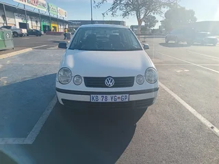 2004 Volkswagen Polo Sedan