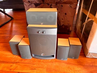 Nad 5.1 surround speaker system